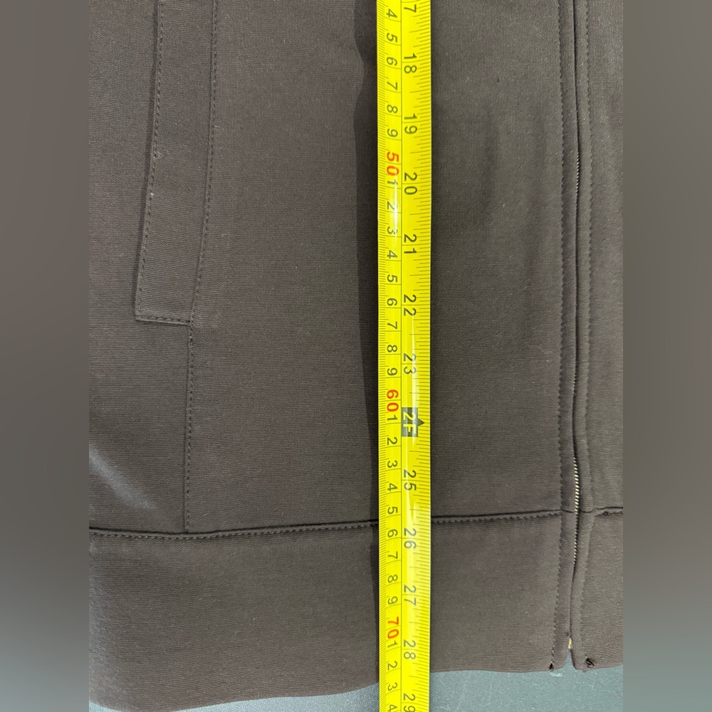 St. John Sport Women’s Brown Full Zip Hoodie Jacket Gold Logo Hardware Size M - Picture 10 of 10